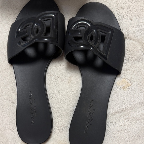 Dolce & Gabbana Shoes - Dolce & Gabbana Black Logo Sandals